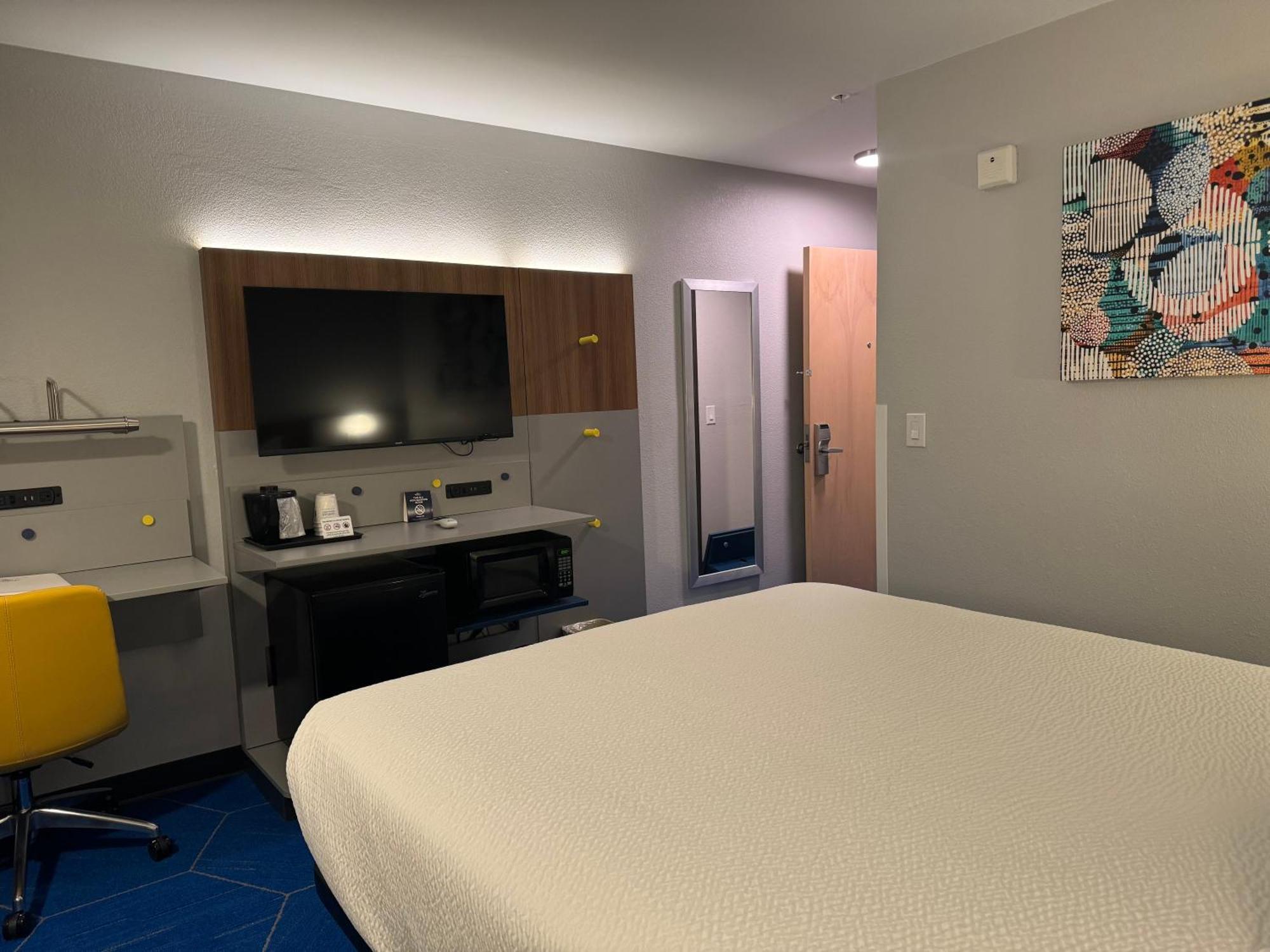 Microtel Inn And Suites Independence Esterno foto