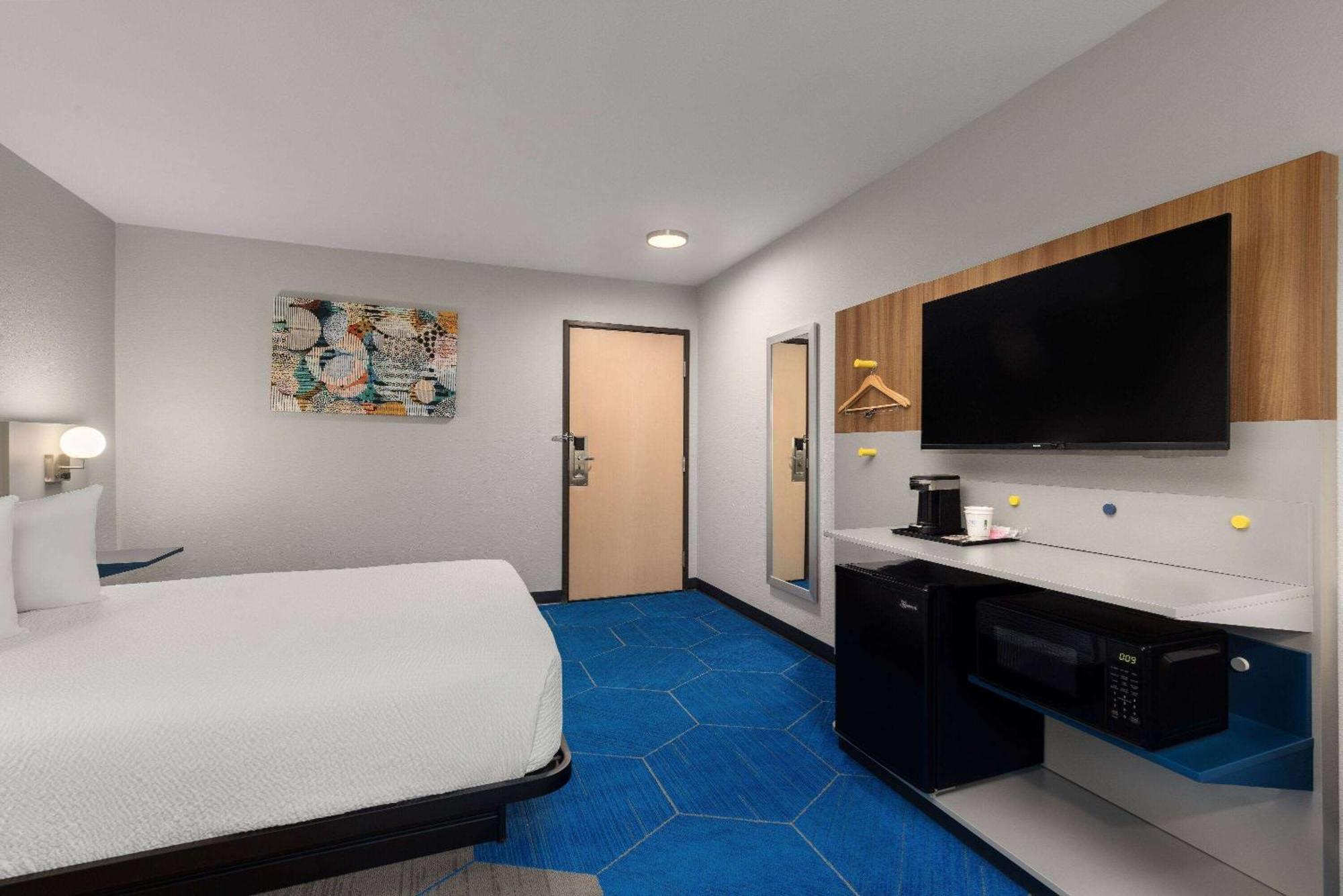 Microtel Inn And Suites Independence Esterno foto