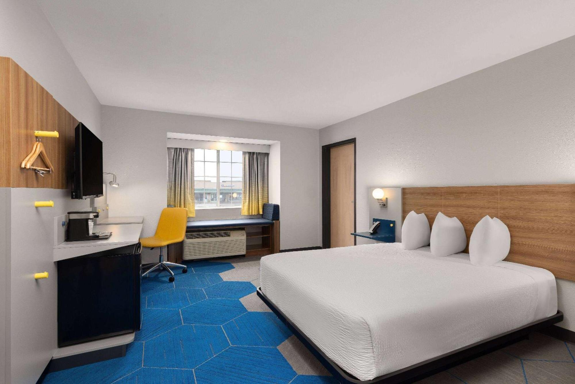 Microtel Inn And Suites Independence Esterno foto