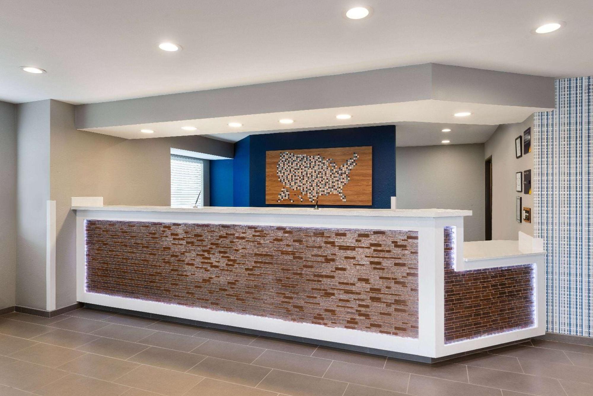 Microtel Inn And Suites Independence Esterno foto