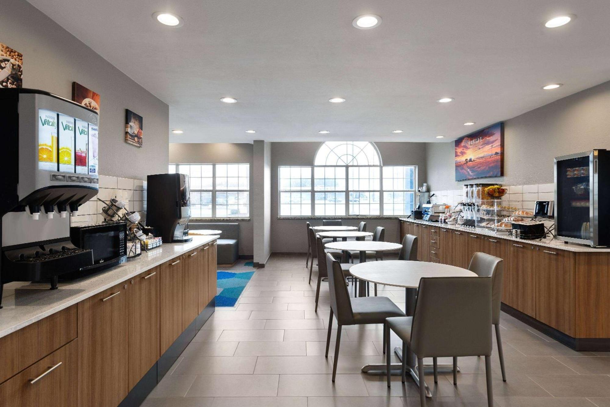 Microtel Inn And Suites Independence Esterno foto